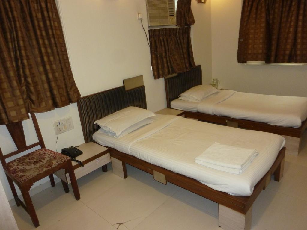 Hotel Park Shilton Bombay Esterno foto