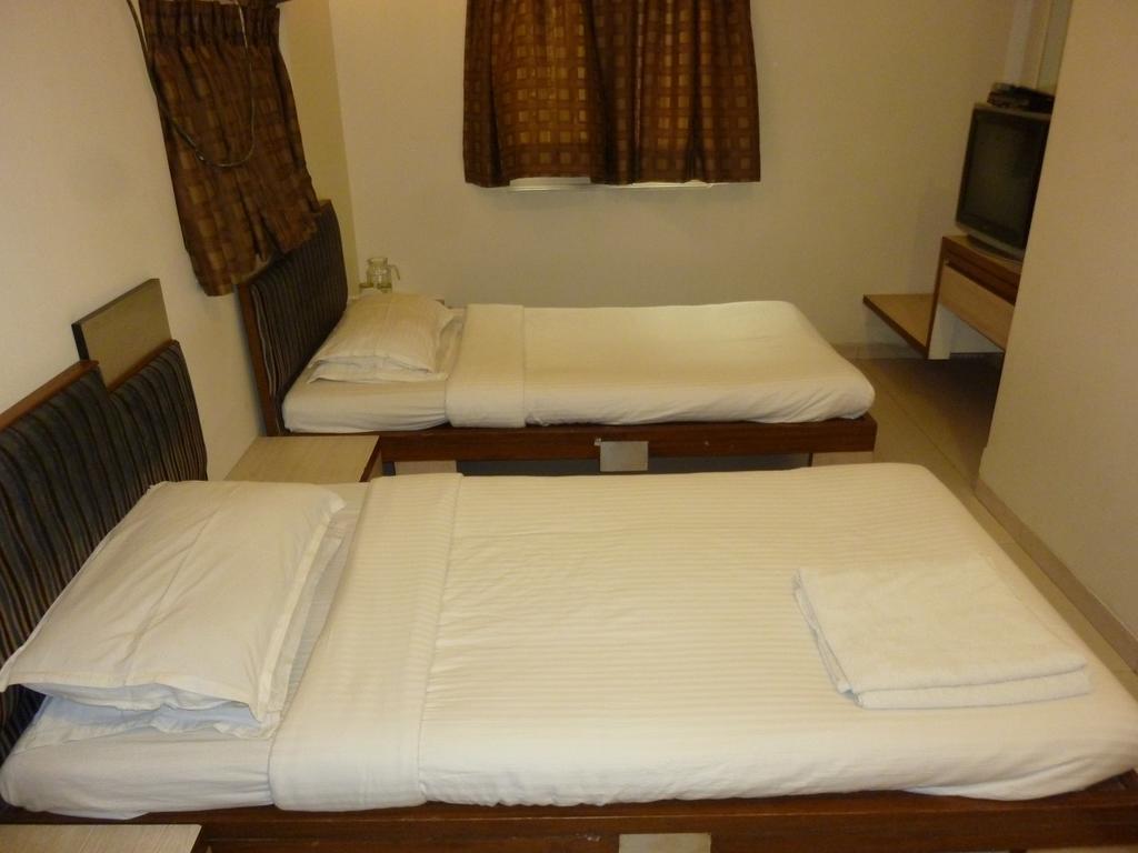 Hotel Park Shilton Bombay Esterno foto