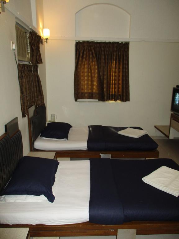 Hotel Park Shilton Bombay Esterno foto